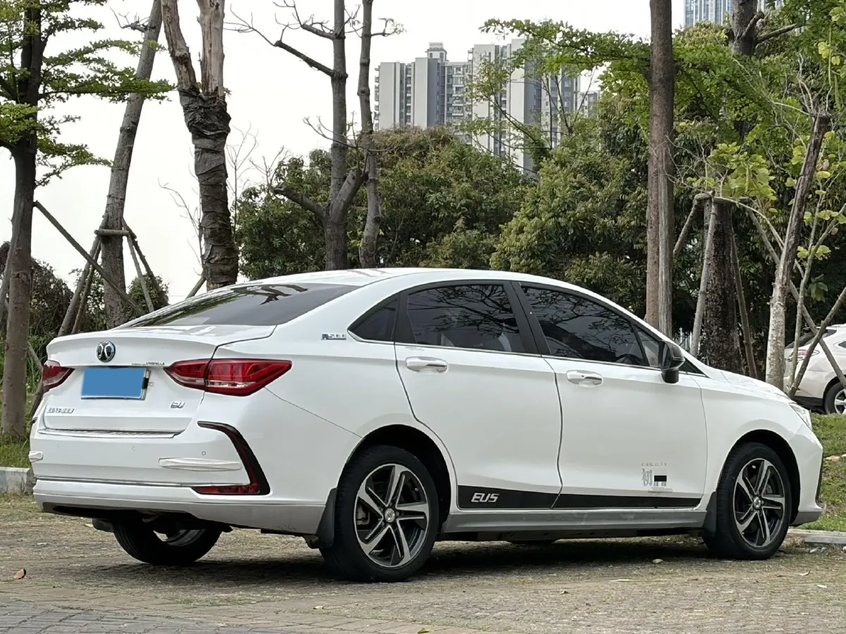 2018 BeiJing Auto EU5 BEV 53.66KWH,autocango,china used car exporter,china ev exporter,chinese used car exporter,chinese used ev exporter