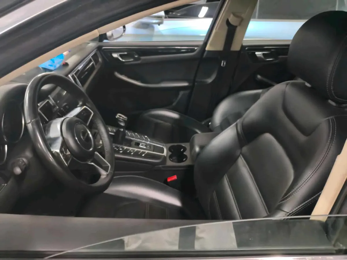 2017 Zotye SR9 2.0T 190HP L4 5MT,autocango,china used car exporter,china ev exporter,chinese used car exporter,chinese used ev exporter