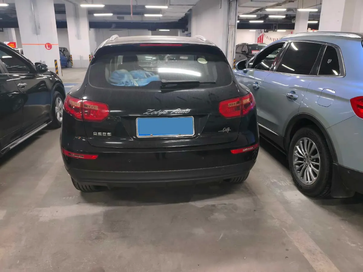 2017 Zotye SR9 2.0T 190HP L4 5MT,autocango,china used car exporter,china ev exporter,chinese used car exporter,chinese used ev exporter
