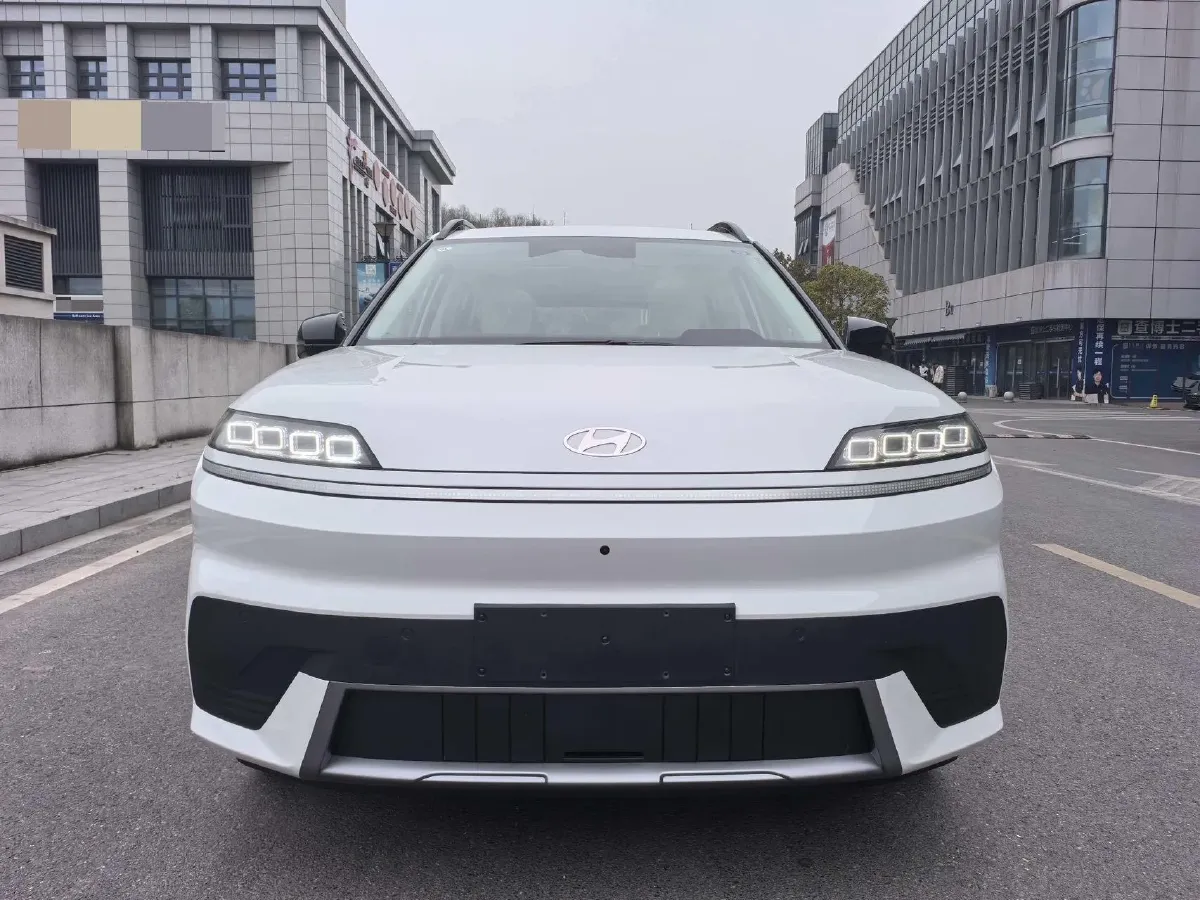 2025 Hyundai EO BEV,autocango,china used car exporter,china ev exporter,chinese used car exporter,chinese used ev exporter