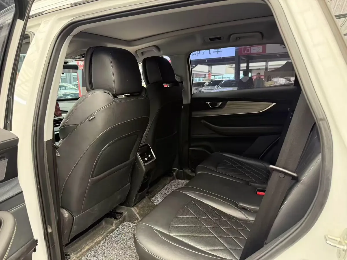 2022 HongQi E-QM5 BEV 54KWH,autocango,china used car exporter,china ev exporter,chinese used car exporter,chinese used ev exporter