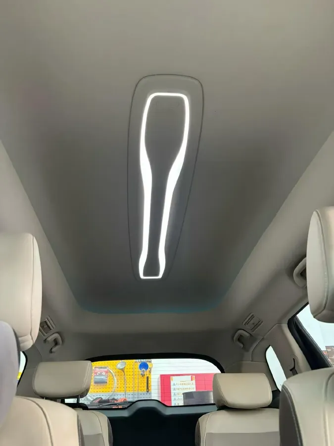 2022 Skyworth HT-i 1.5L 110HP L4 E-CVT PHEV 21.68KWH,autocango,china used car exporter,china ev exporter,chinese used car exporter,chinese used ev exporter