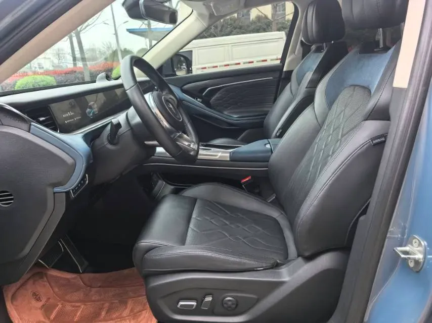 2021 Voyah FREE Range Extended 109HP REEV 33KWH,autocango,china used car exporter,china ev exporter,chinese used car exporter,chinese used ev exporter