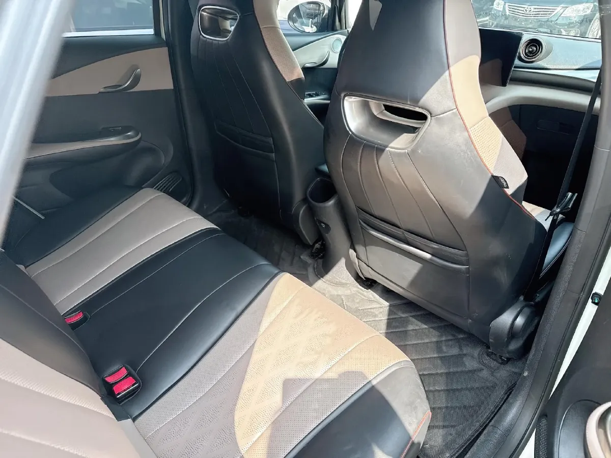 2024 BYD Dolphin BEV 44.928KWH,autocango,china used car exporter,china ev exporter,chinese used car exporter,chinese used ev exporter