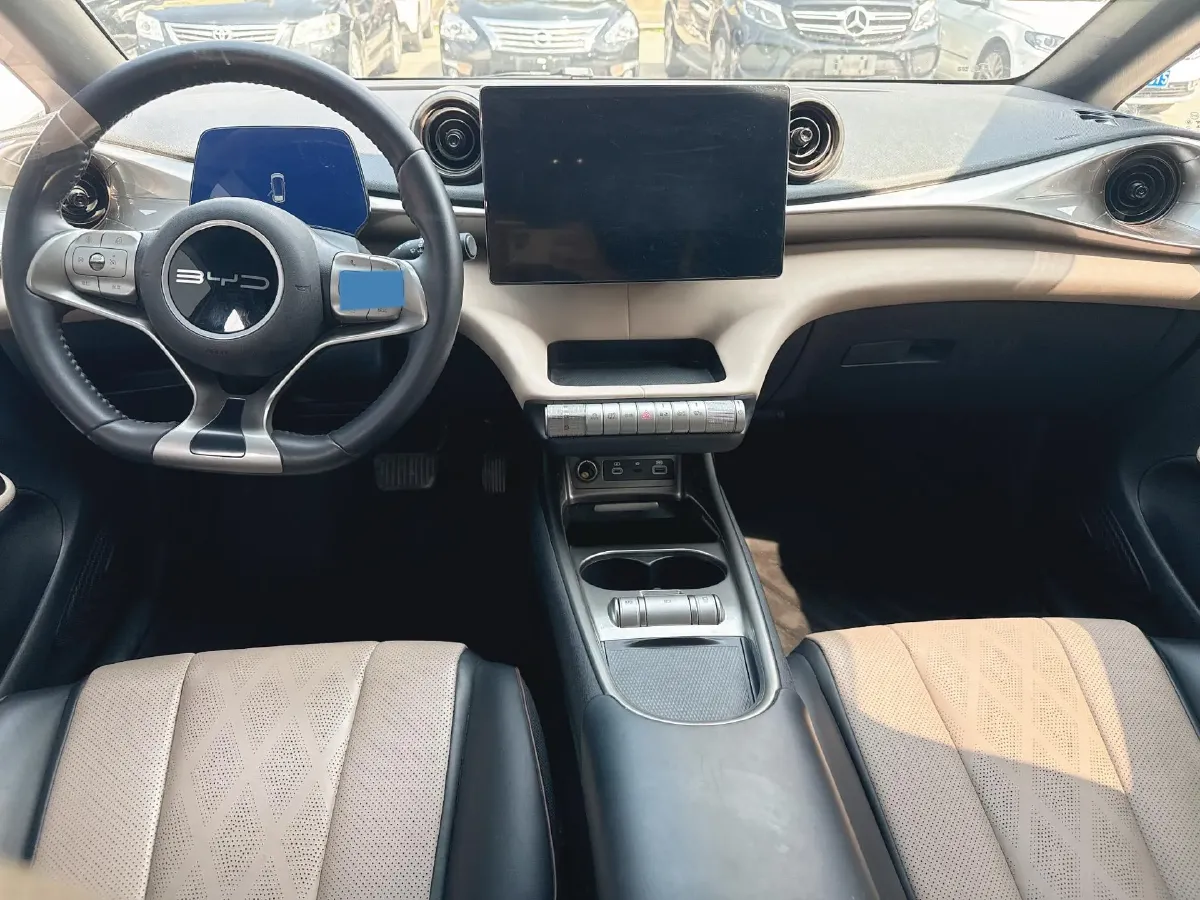 2024 BYD Dolphin BEV 44.928KWH,autocango,china used car exporter,china ev exporter,chinese used car exporter,chinese used ev exporter