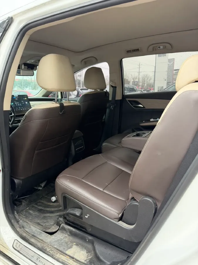 2022 Roewe RX5 MAX 2.0T 231HP L4 8AT,autocango,china used car exporter,china ev exporter,chinese used car exporter,chinese used ev exporter