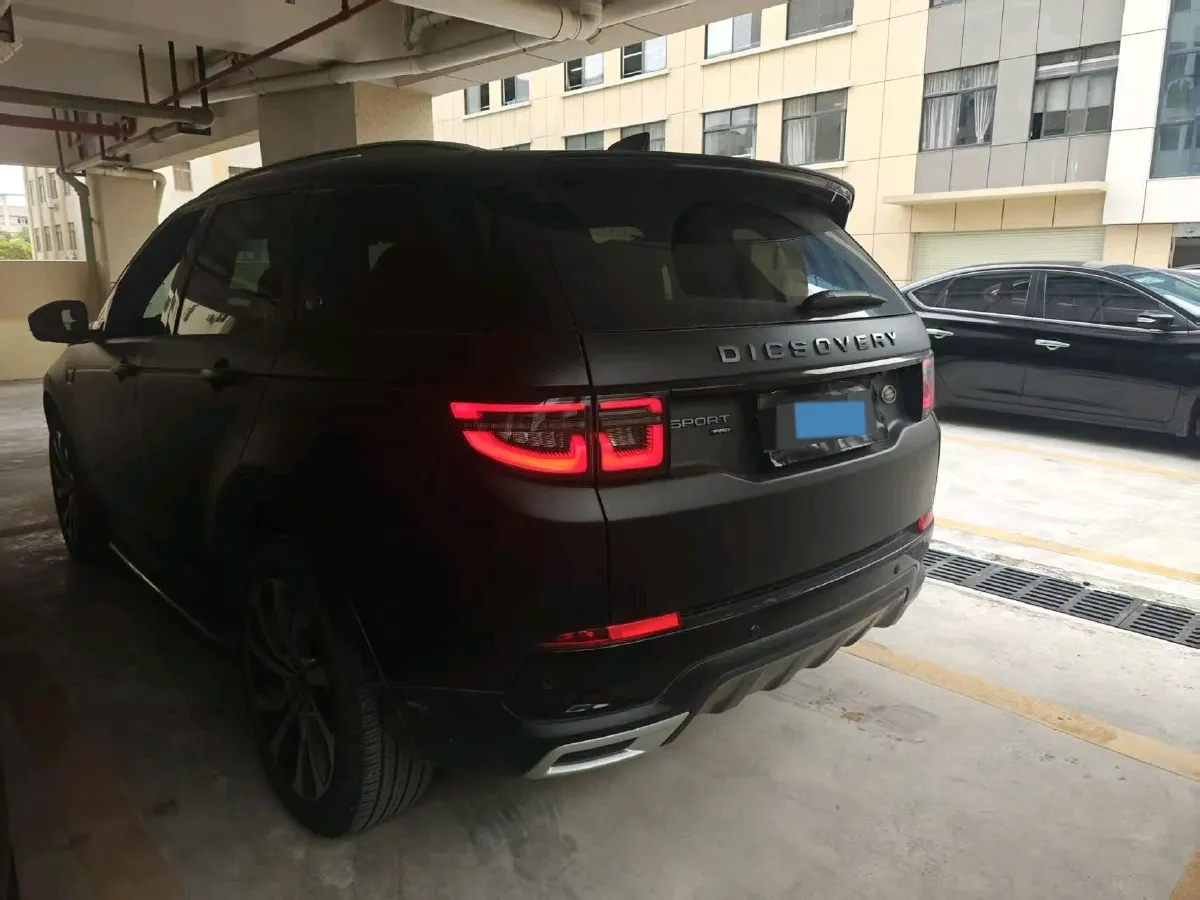 2022 Land Rover Discovery Sport 2.0T 249HP L4 9AT,autocango,china used car exporter,china ev exporter,chinese used car exporter,chinese used ev exporter