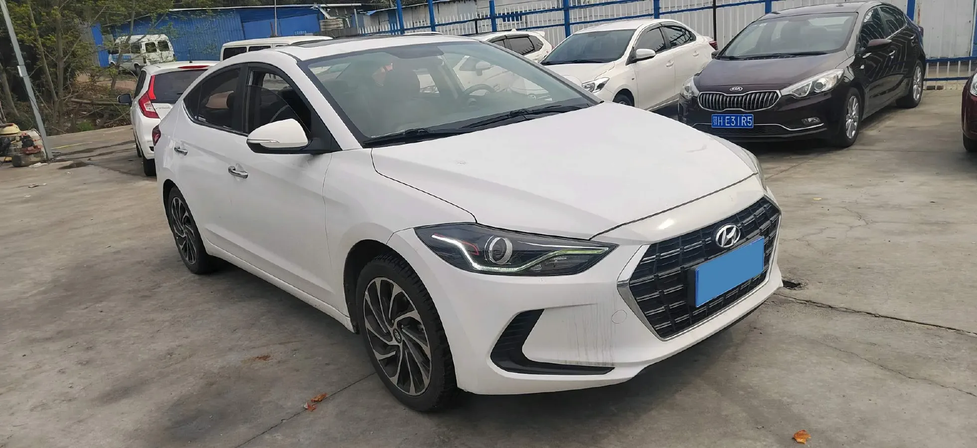2020 Hyundai Elantra 1.5L 115HP L4 CVT,autocango,china used car exporter,china ev exporter,chinese used car exporter,chinese used ev exporter