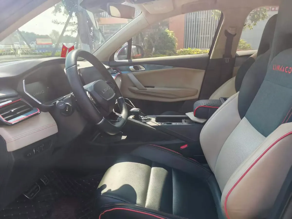 2020 LYNK&CO 06 1.5T 177HP L3 7DCT,autocango,china used car exporter,china ev exporter,chinese used car exporter,chinese used ev exporter