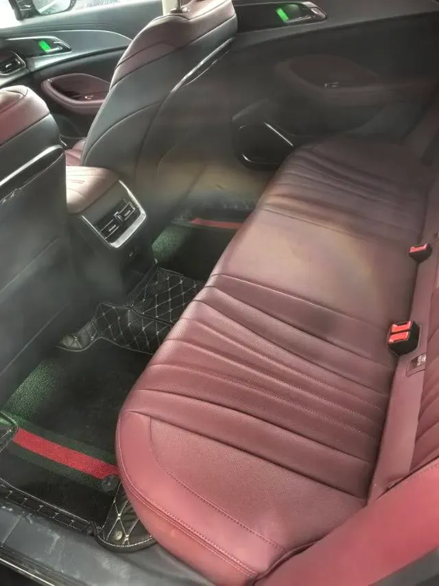 2023 HongQi H5 2.0T 224HP L4 8AT,autocango,china used car exporter,china ev exporter,chinese used car exporter,chinese used ev exporter