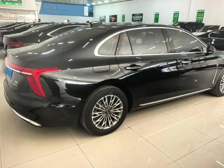 2023 HongQi H5 2.0T 224HP L4 8AT,autocango,china used car exporter,china ev exporter,chinese used car exporter,chinese used ev exporter