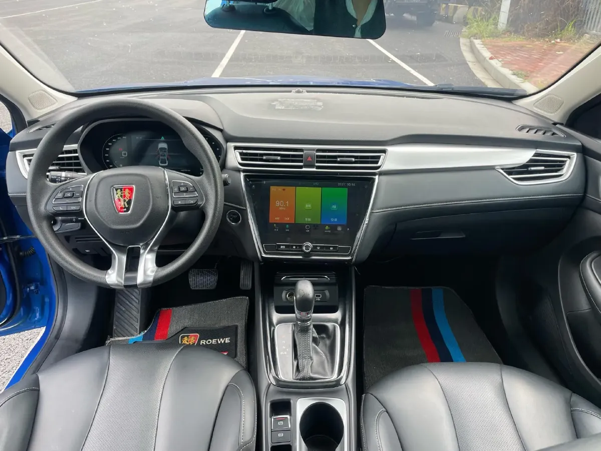 2020 Roewe i5 1.5L 120HP L4 CVT,autocango,china used car exporter,china ev exporter,chinese used car exporter,chinese used ev exporter