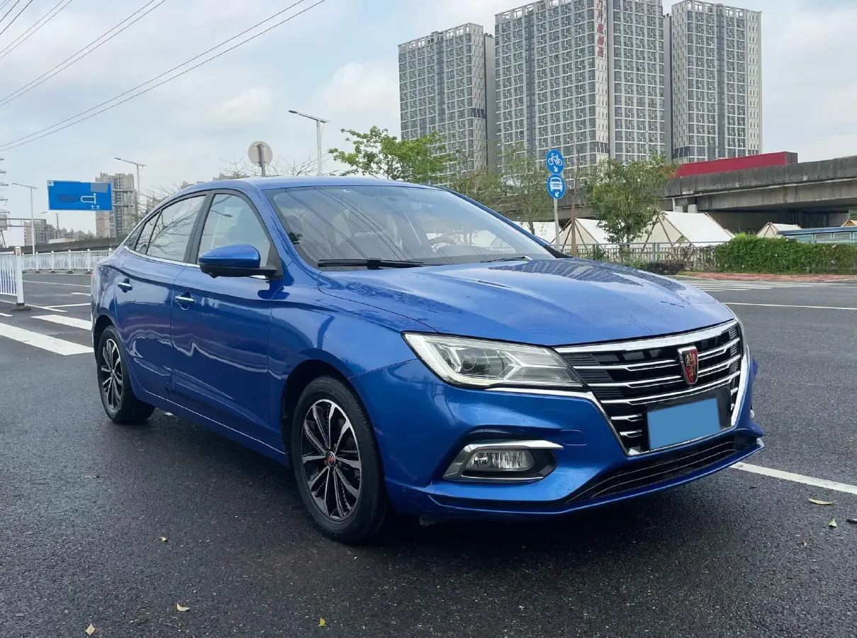 2020 Roewe i5 1.5L 120HP L4 CVT,autocango,china used car exporter,china ev exporter,chinese used car exporter,chinese used ev exporter