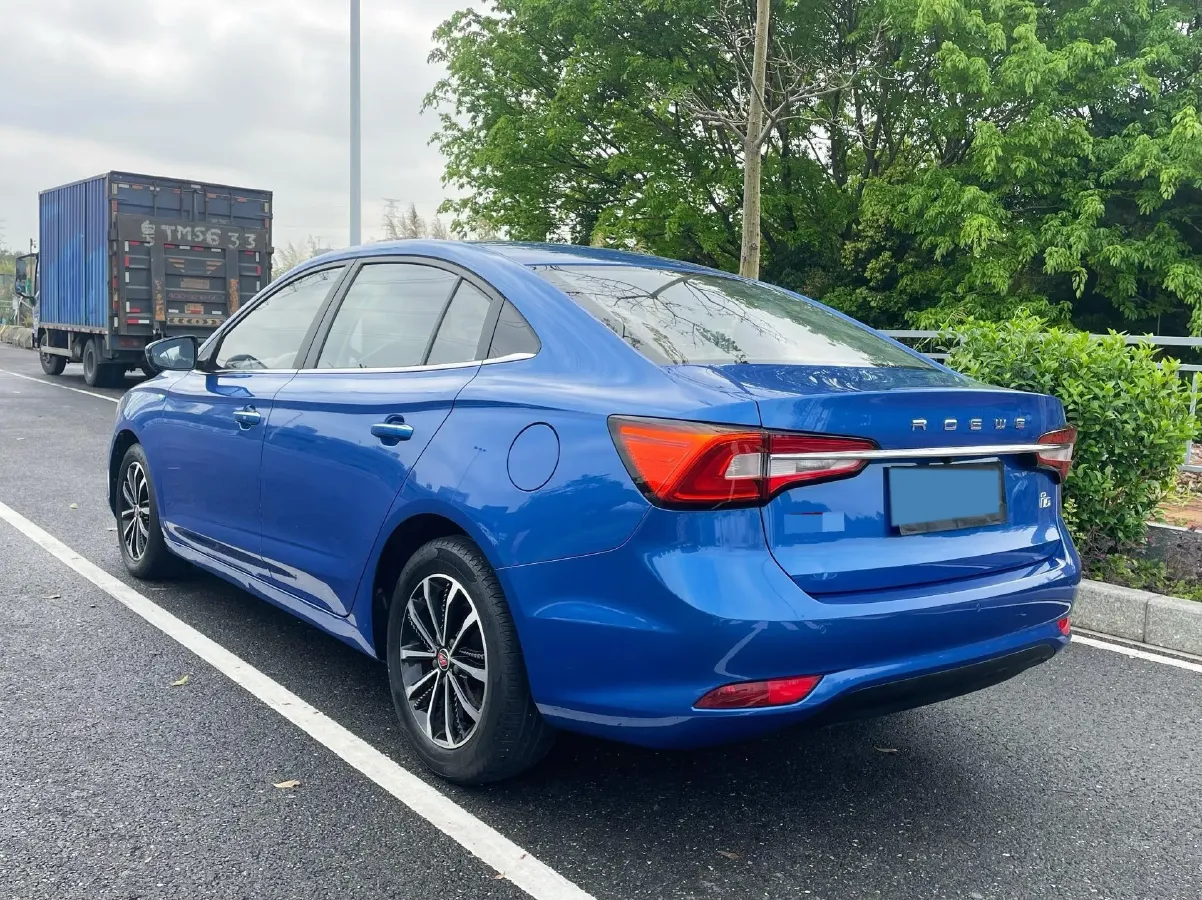 2020 Roewe i5 1.5L 120HP L4 CVT,autocango,china used car exporter,china ev exporter,chinese used car exporter,chinese used ev exporter