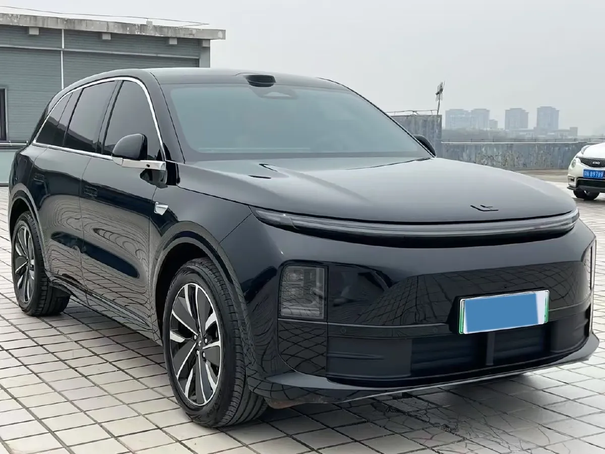 2025 Li L6 Range Extended 154HP L4 REEV,autocango,china used car exporter,china ev exporter,chinese used car exporter,chinese used ev exporter