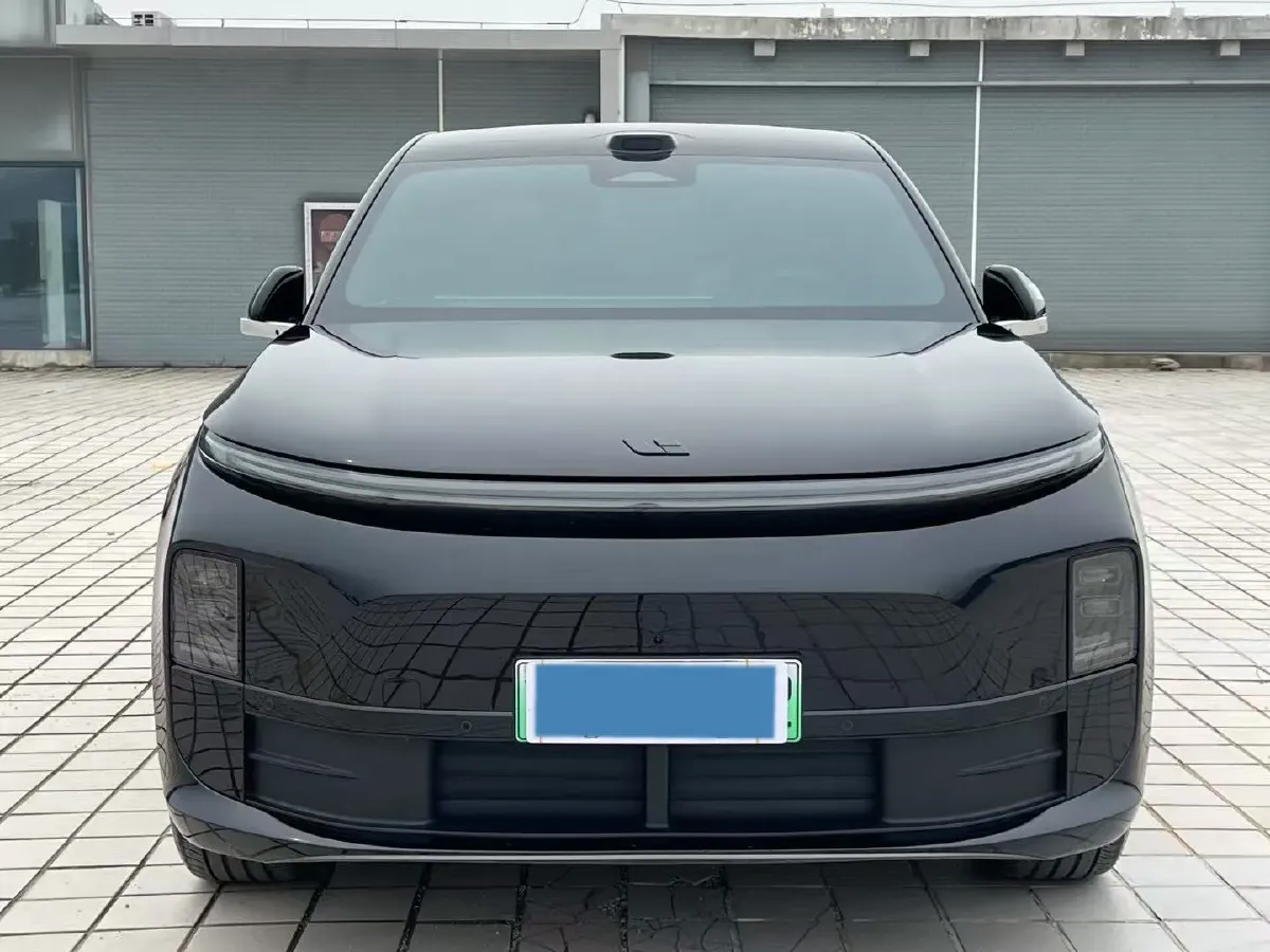 2025 Li L6 Range Extended 154HP L4 REEV,autocango,china used car exporter,china ev exporter,chinese used car exporter,chinese used ev exporter