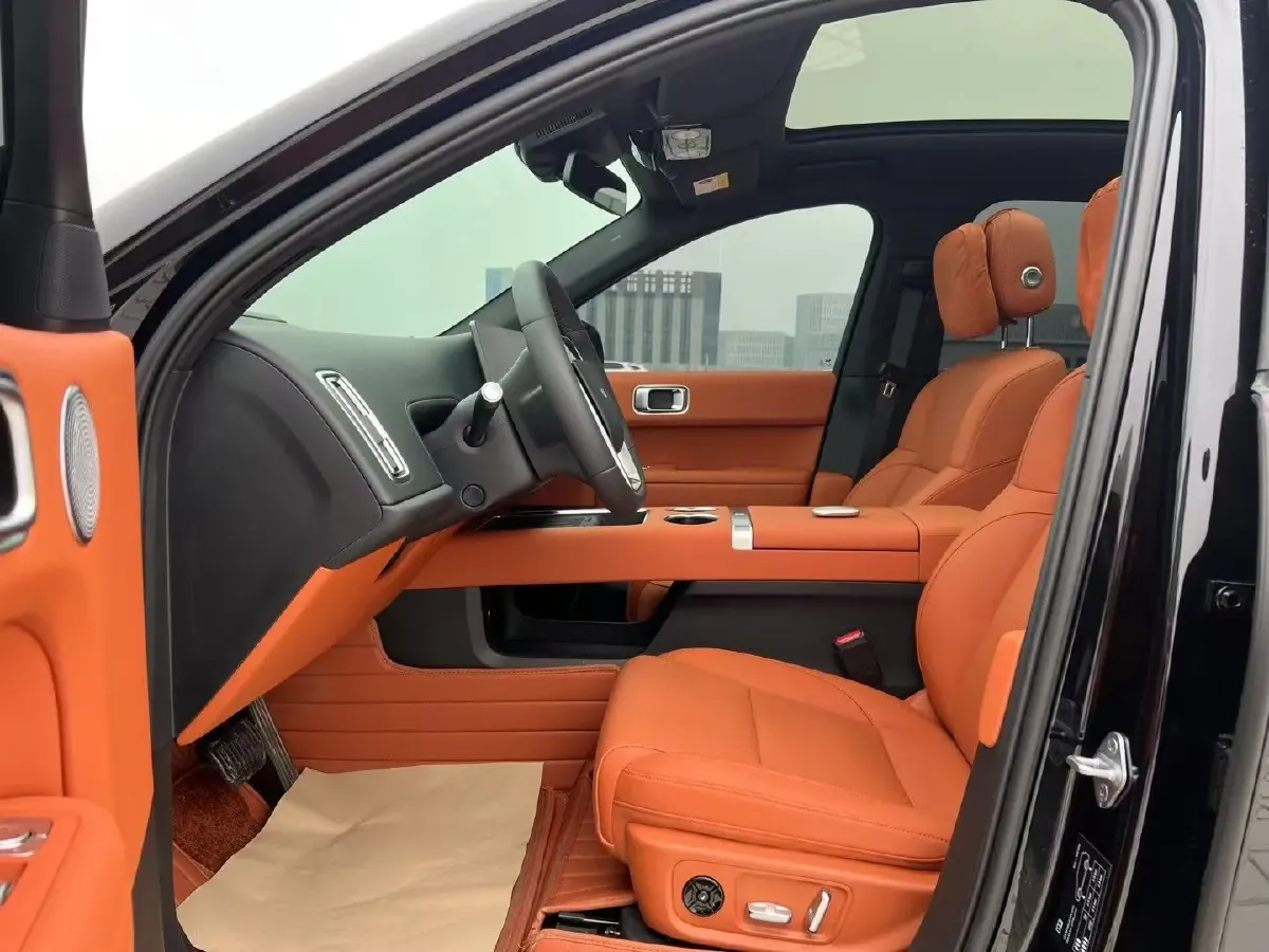 2025 Li L6 Range Extended 154HP L4 REEV,autocango,china used car exporter,china ev exporter,chinese used car exporter,chinese used ev exporter