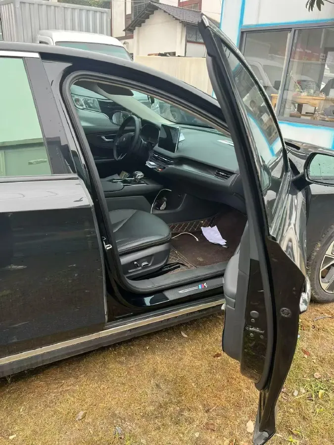 2022 HongQi E-QM5 BEV 56KWH,autocango,china used car exporter,china ev exporter,chinese used car exporter,chinese used ev exporter