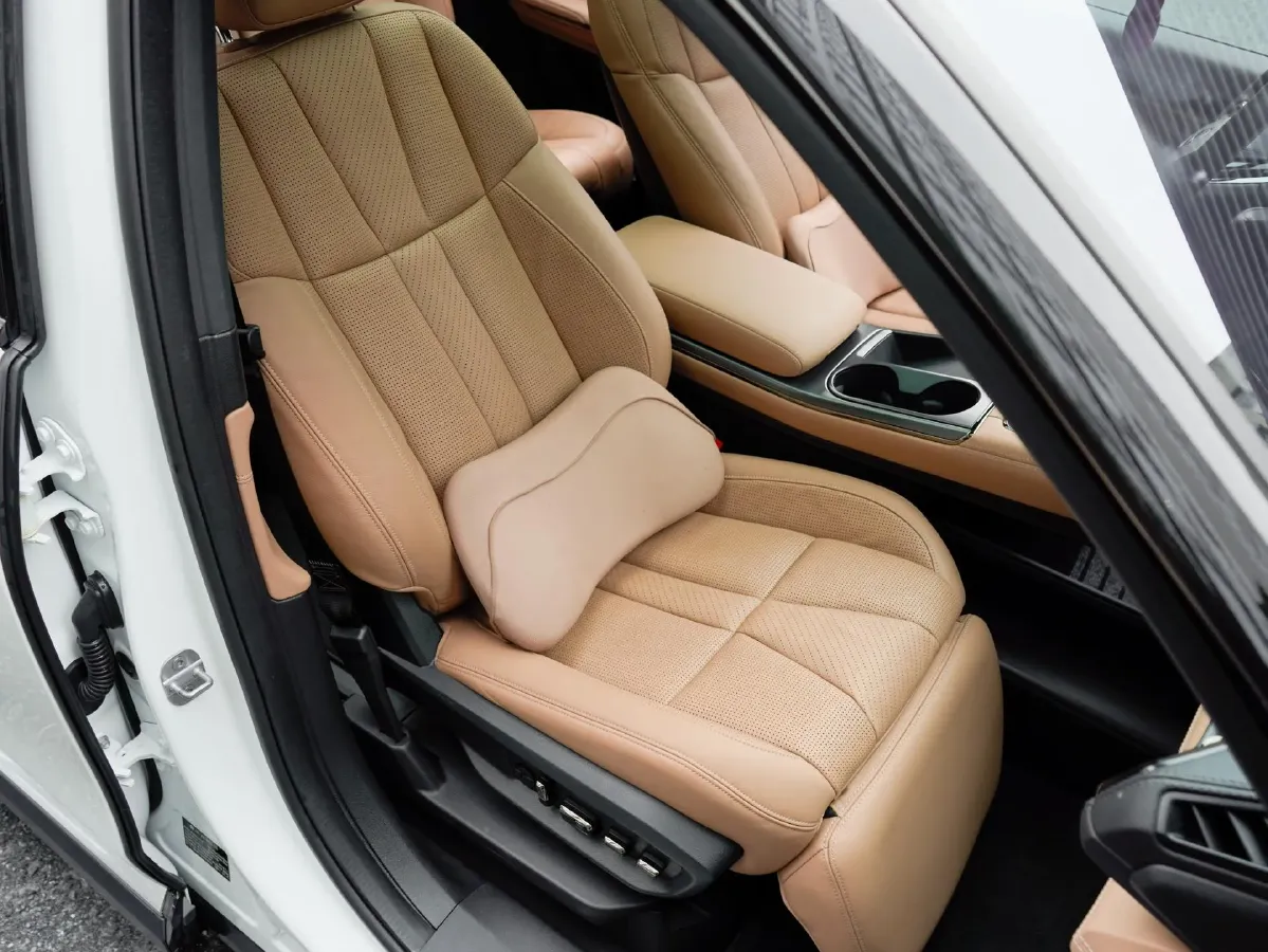 2020 NIO ES8 BEV 70KWH,autocango,china used car exporter,china ev exporter,chinese used car exporter,chinese used ev exporter