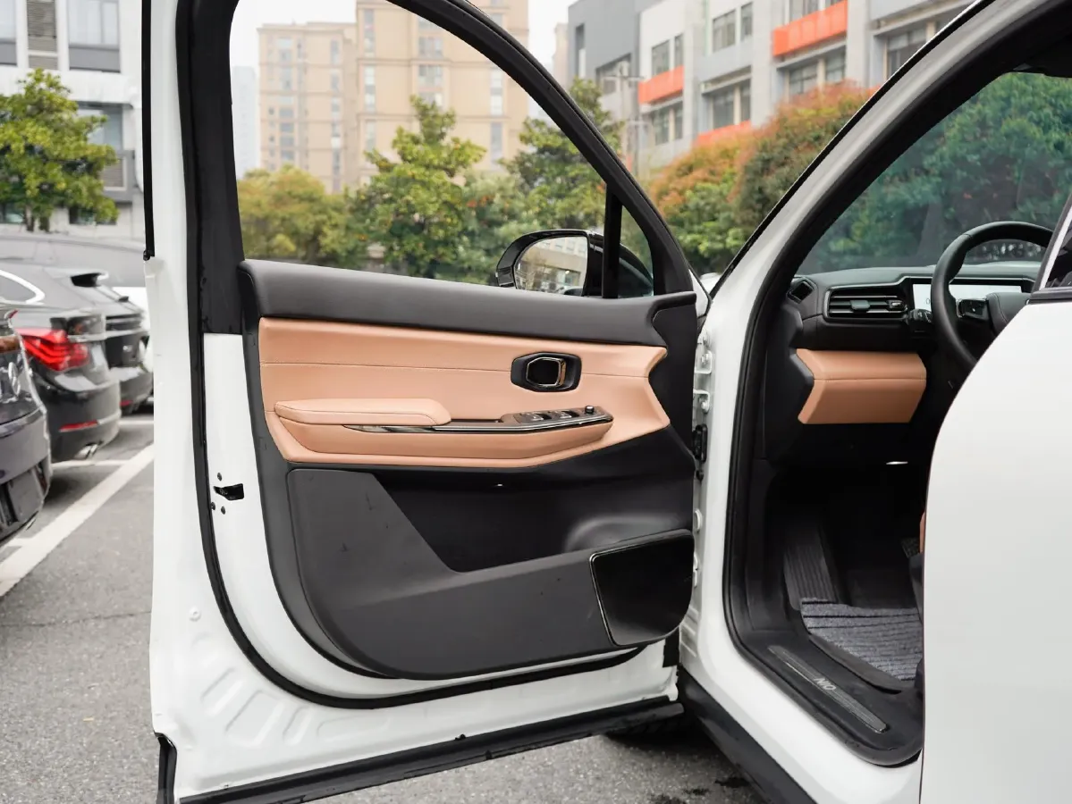 2020 NIO ES8 BEV 70KWH,autocango,china used car exporter,china ev exporter,chinese used car exporter,chinese used ev exporter