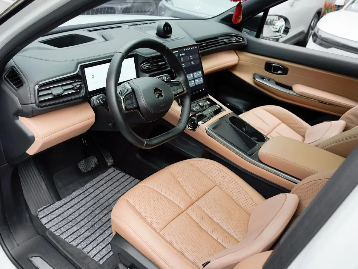 2020 NIO ES8 BEV 70KWH,autocango,china used car exporter,china ev exporter,chinese used car exporter,chinese used ev exporter