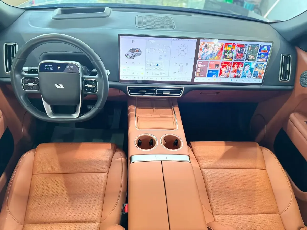 2024 Land Rover Range Rover Evoque 1.5T 200HP L3 8AT PHEV 15.5KWH,autocango,china used car exporter,china ev exporter,chinese used car exporter,chinese used ev exporter