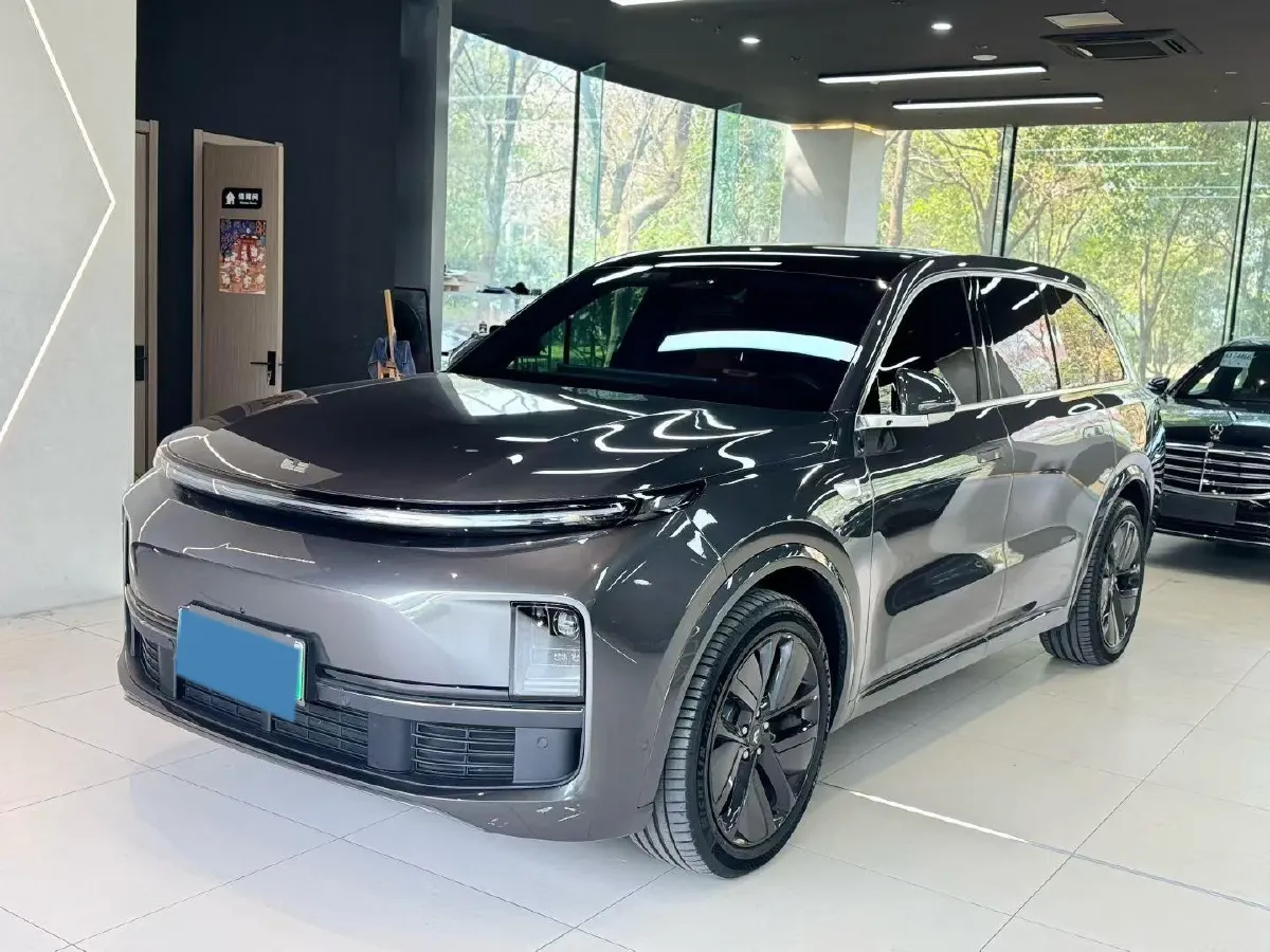2024 Land Rover Range Rover Evoque 1.5T 200HP L3 8AT PHEV 15.5KWH,autocango,china used car exporter,china ev exporter,chinese used car exporter,chinese used ev exporter