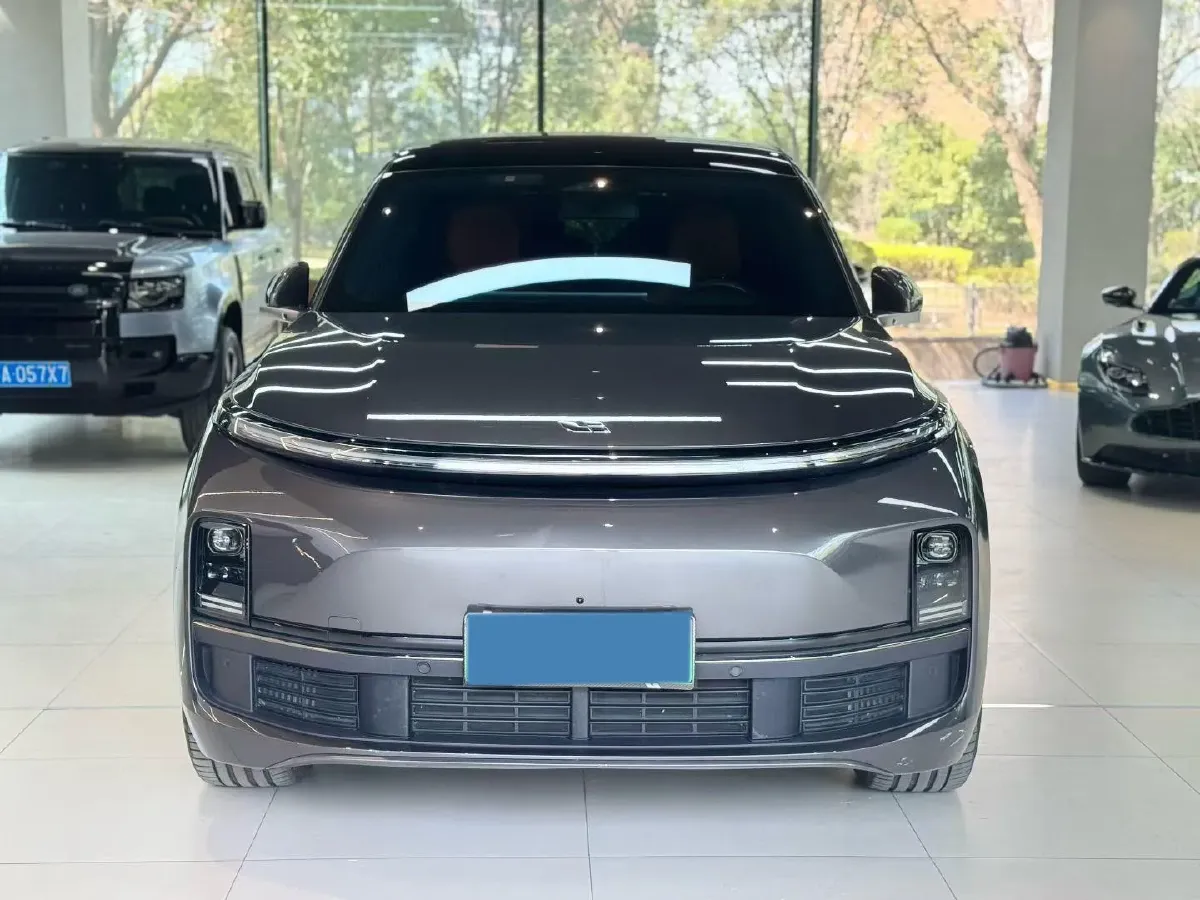 2024 Land Rover Range Rover Evoque 1.5T 200HP L3 8AT PHEV 15.5KWH,autocango,china used car exporter,china ev exporter,chinese used car exporter,chinese used ev exporter