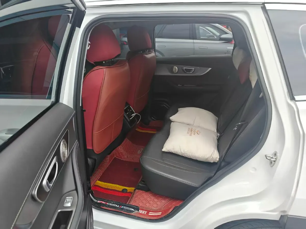 2024 Chery Tiggo 8 Plus 1.6T 197HP L4 7DCT,autocango,china used car exporter,china ev exporter,chinese used car exporter,chinese used ev exporter