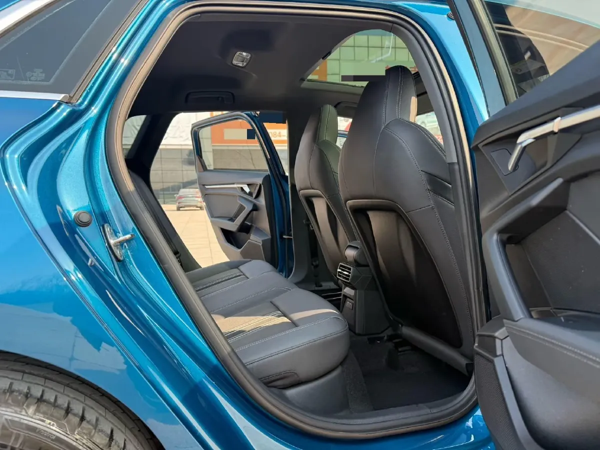 2023 Audi A3 1.4T 150HP L4 7DCT,autocango,china used car exporter,china ev exporter,chinese used car exporter,chinese used ev exporter