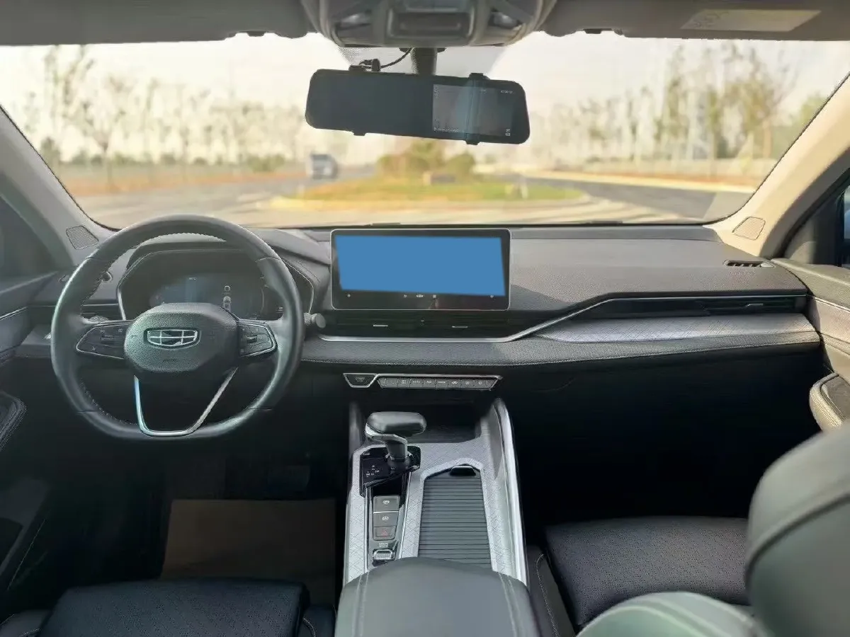 2021 Geely Preface 2.0T 190HP L4 7DCT,autocango,china used car exporter,china ev exporter,chinese used car exporter,chinese used ev exporter