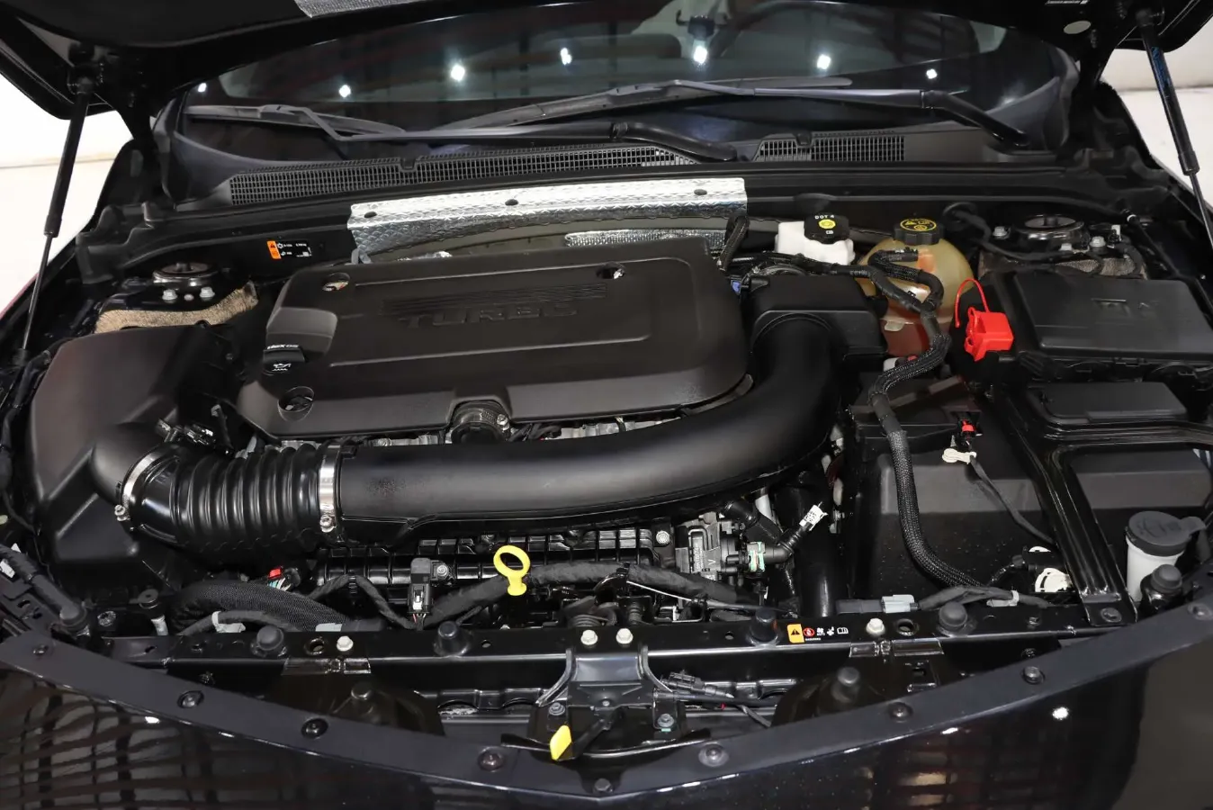 2022 Chevrolet Malibu XL 2.0T 237HP L4 9AT,autocango,china used car exporter,china ev exporter,chinese used car exporter,chinese used ev exporter