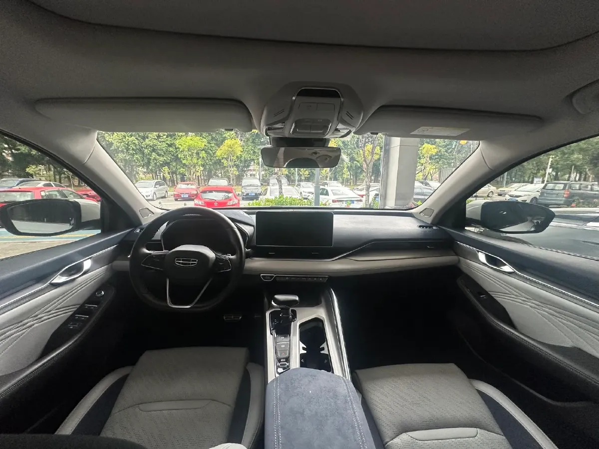 2021 Geely Preface 2.0T 190HP L4 7DCT,autocango,china used car exporter,china ev exporter,chinese used car exporter,chinese used ev exporter