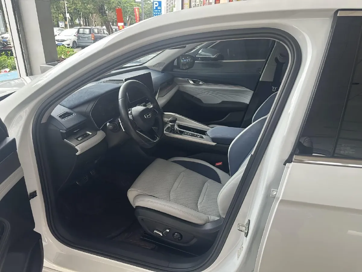 2021 Geely Preface 2.0T 190HP L4 7DCT,autocango,china used car exporter,china ev exporter,chinese used car exporter,chinese used ev exporter