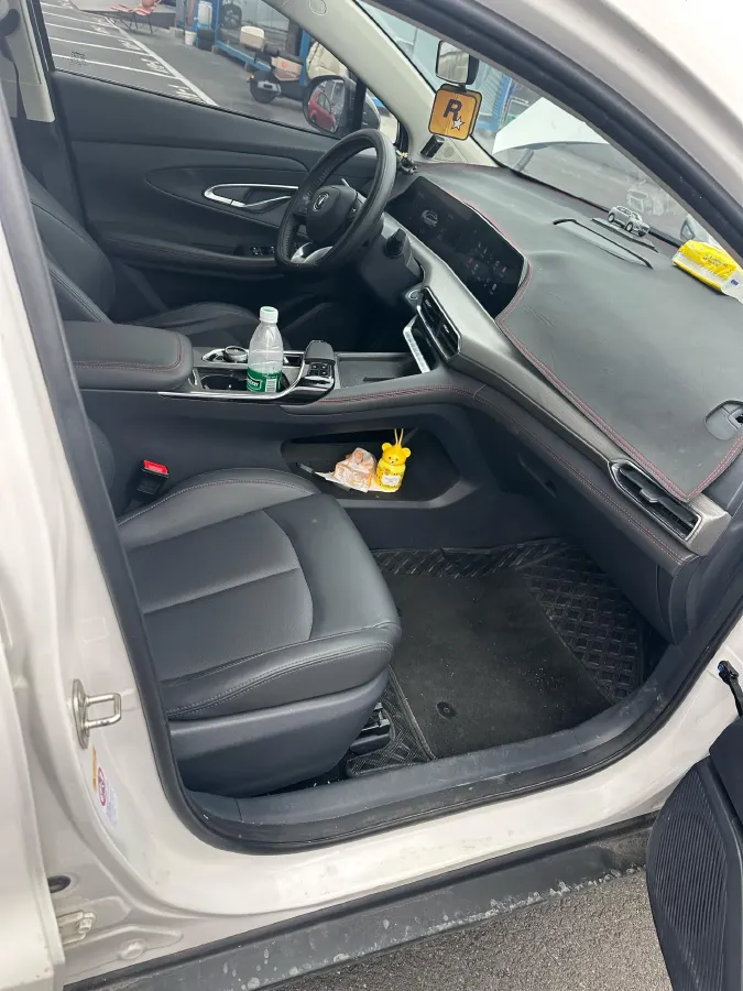 2022 ChangAn UNI-T 1.5T 188HP L4 7DCT,autocango,china used car exporter,china ev exporter,chinese used car exporter,chinese used ev exporter