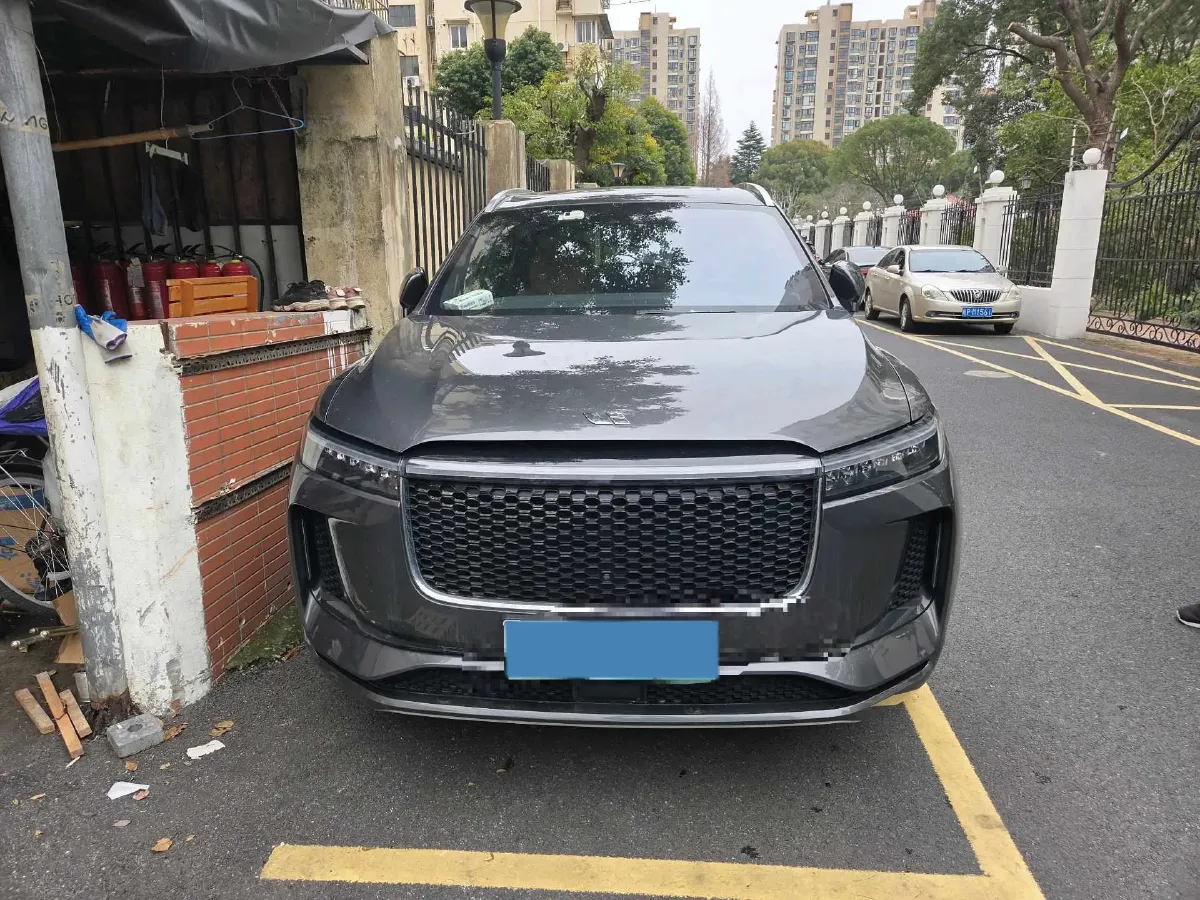 2020 Li ONE Range Extended 131HP REEV 40.5KWH,autocango,china used car exporter,china ev exporter,chinese used car exporter,chinese used ev exporter