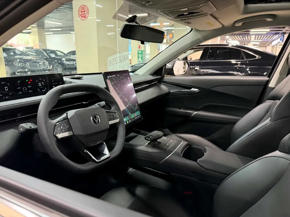 2025 ChangAn Eado 1.5T 192HP L4 7DCT,autocango,china used car exporter,china ev exporter,chinese used car exporter,chinese used ev exporter