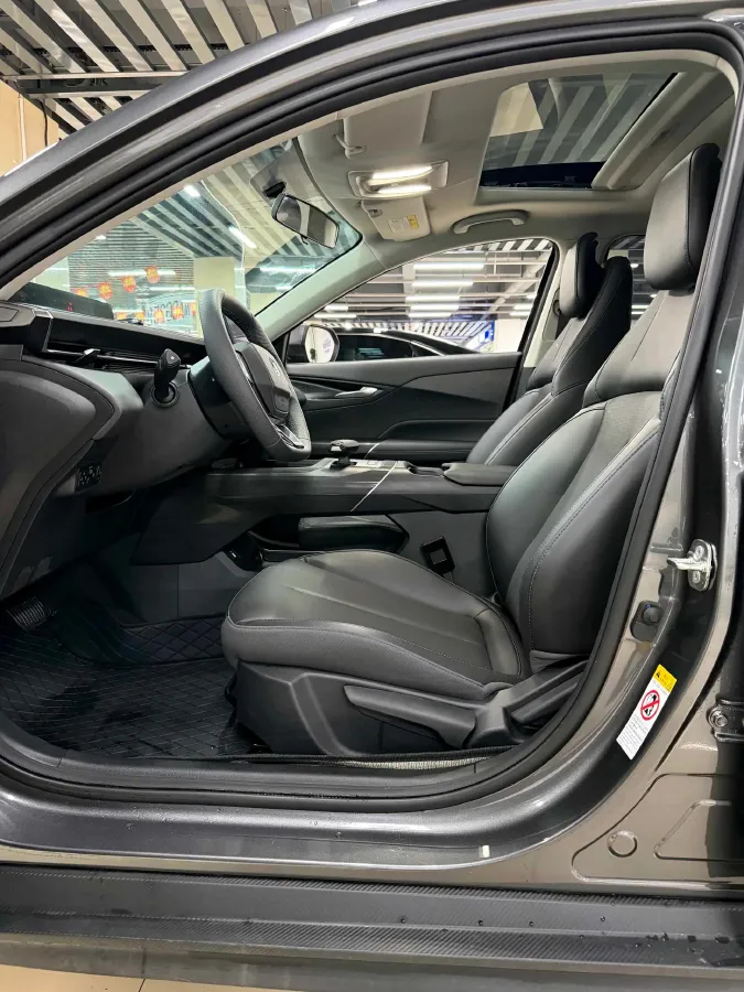 2025 ChangAn Eado 1.5T 192HP L4 7DCT,autocango,china used car exporter,china ev exporter,chinese used car exporter,chinese used ev exporter