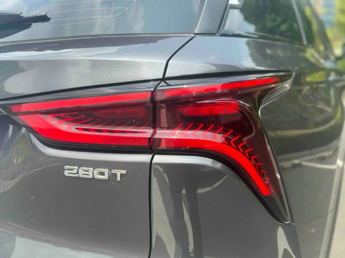 2021 ChangAn CS75 1.5T 178HP L4 7DCT,autocango,china used car exporter,china ev exporter,chinese used car exporter,chinese used ev exporter