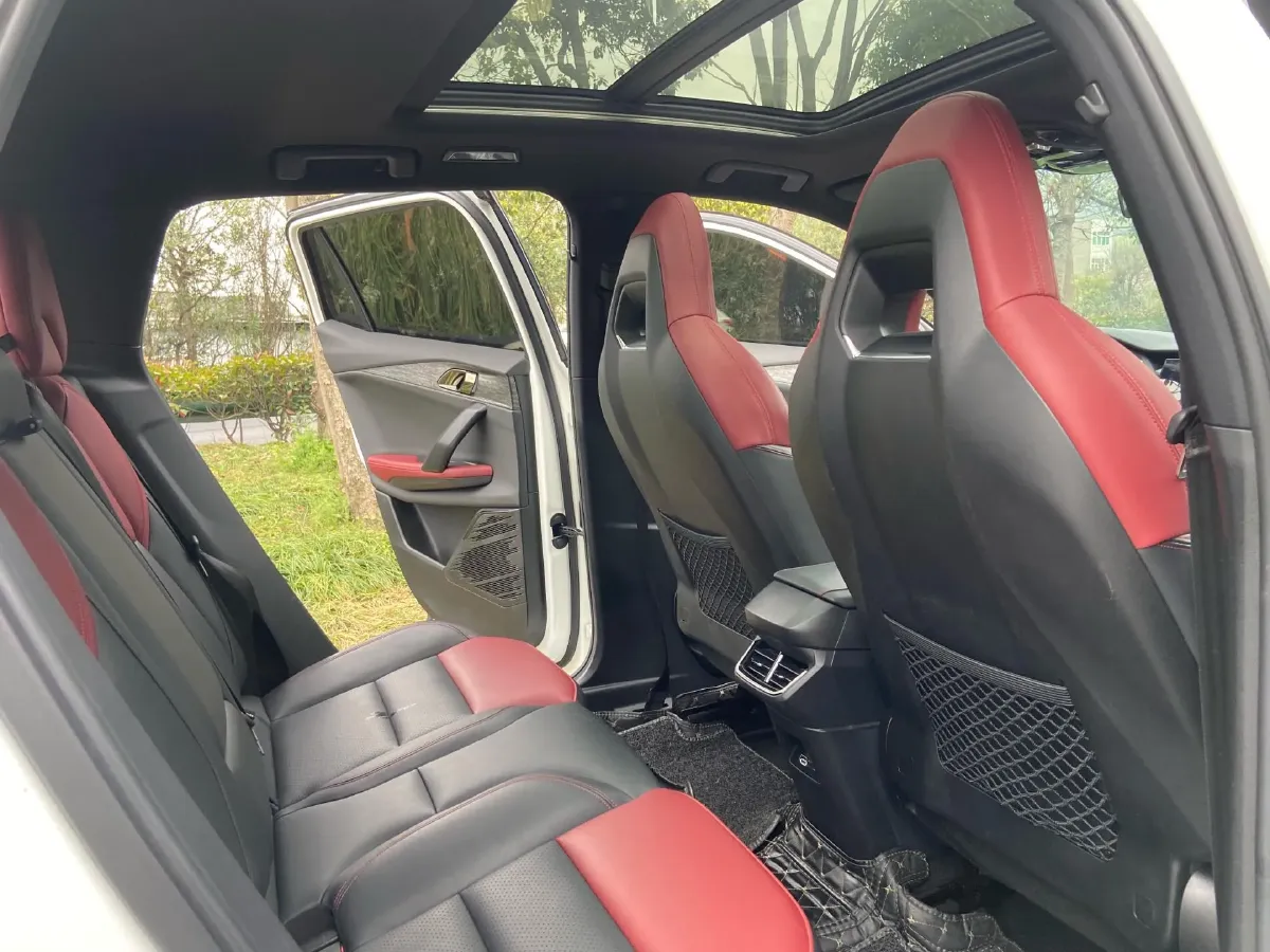 2020 LYNK&CO 06 1.5T 177HP L3 7DCT,autocango,china used car exporter,china ev exporter,chinese used car exporter,chinese used ev exporter