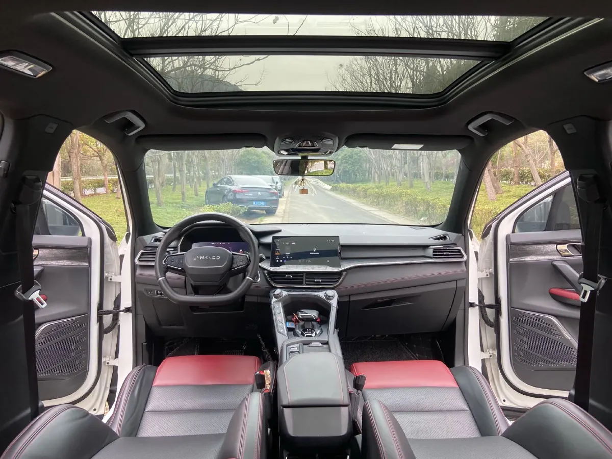 2020 LYNK&CO 06 1.5T 177HP L3 7DCT,autocango,china used car exporter,china ev exporter,chinese used car exporter,chinese used ev exporter