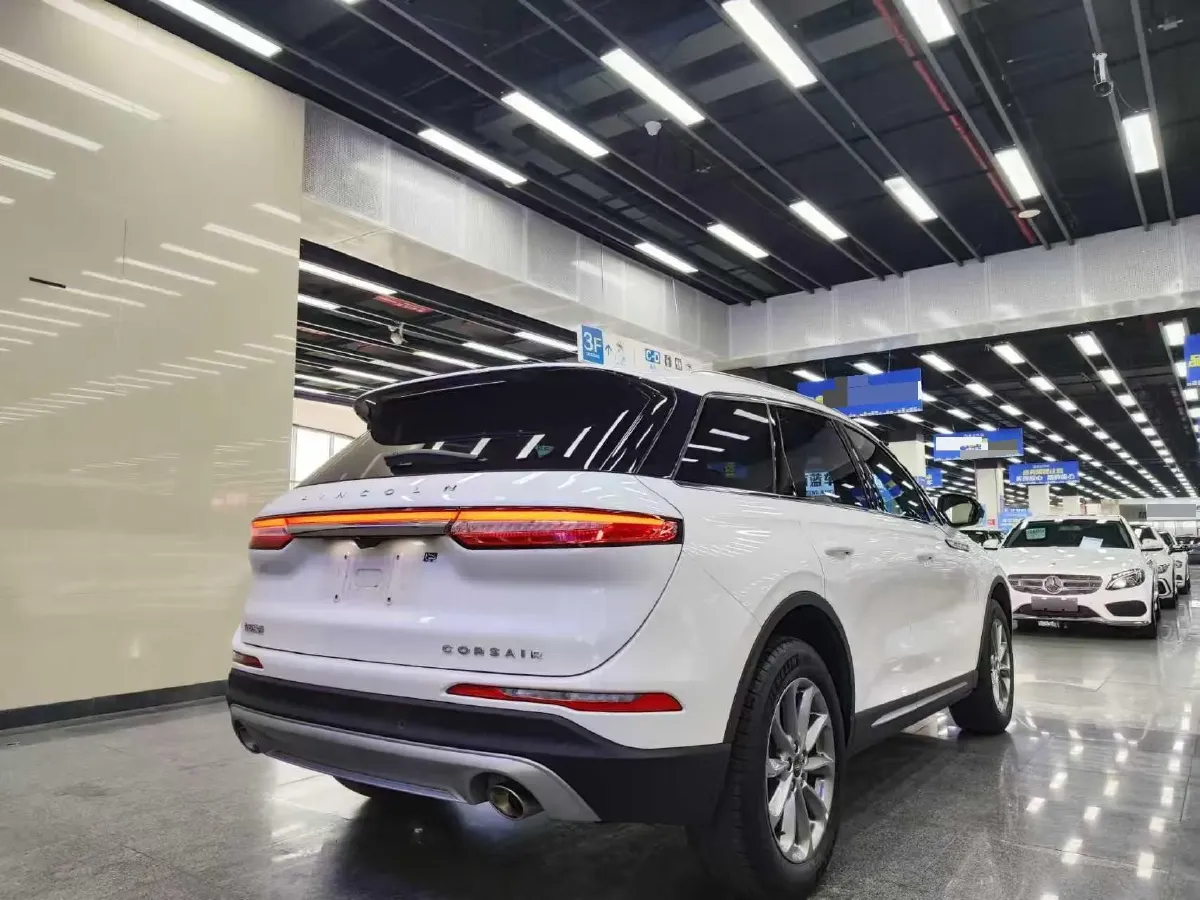 2021 Lincoln Corsair 2.0T 245HP L4 8AT,autocango,china used car exporter,china ev exporter,chinese used car exporter,chinese used ev exporter