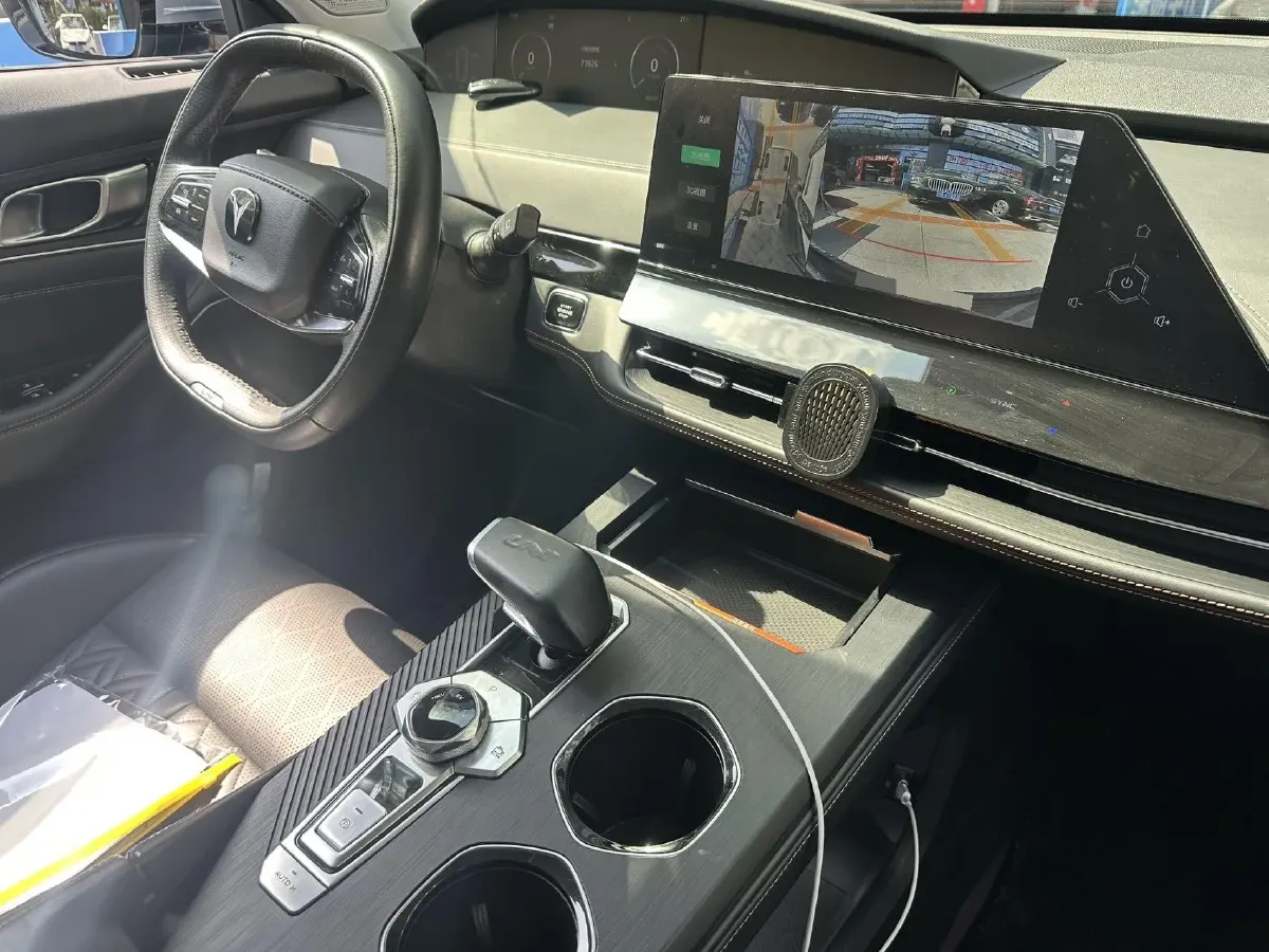 2022 Bestune T99 2.0T 224HP L4 6AT,autocango,china used car exporter,china ev exporter,chinese used car exporter,chinese used ev exporter