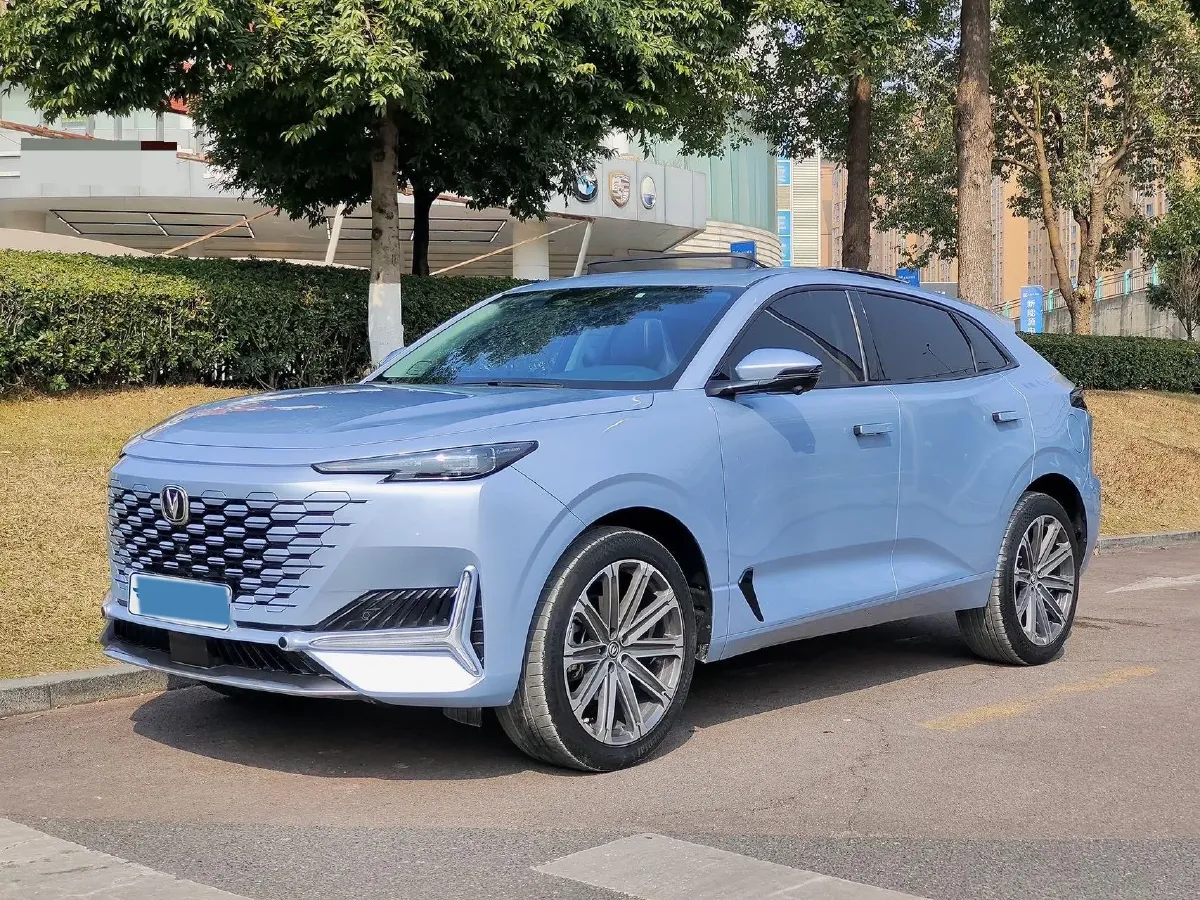 2022 Bestune T99 2.0T 224HP L4 6AT,autocango,china used car exporter,china ev exporter,chinese used car exporter,chinese used ev exporter