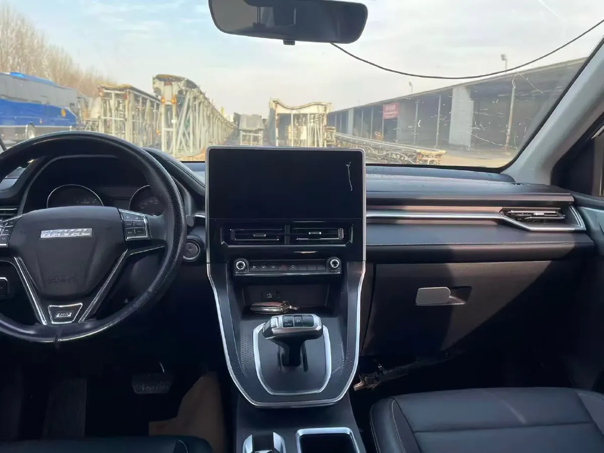 2021 Haval M6 1.5T 150HP L4 7DCT,autocango,china used car exporter,china ev exporter,chinese used car exporter,chinese used ev exporter