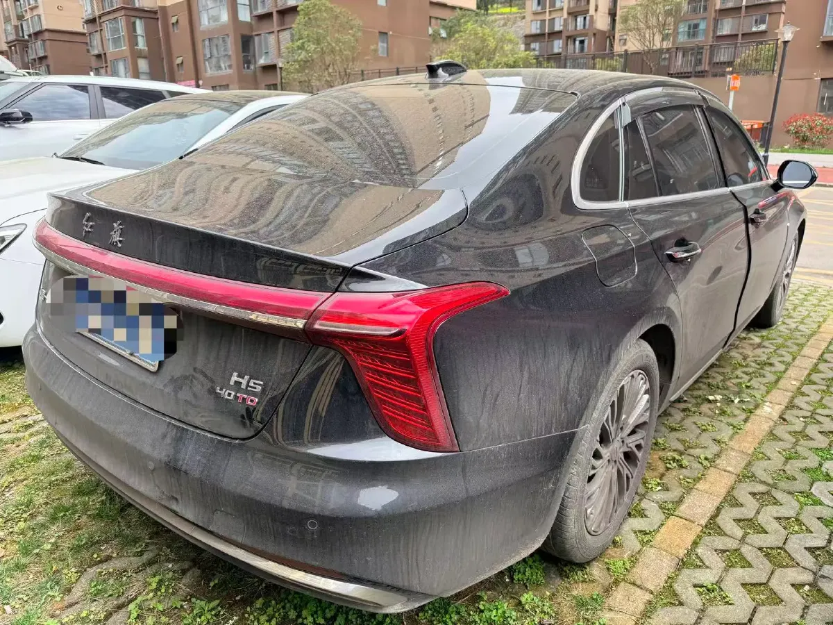 2023 HongQi H5 2.0T 224HP L4 8AT,autocango,china used car exporter,china ev exporter,chinese used car exporter,chinese used ev exporter