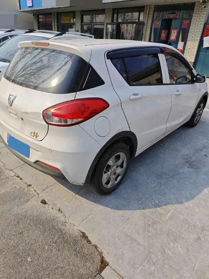 2016 BaoJun 310 1.2L 82HP L4 5MT,autocango,china used car exporter,china ev exporter,chinese used car exporter,chinese used ev exporter