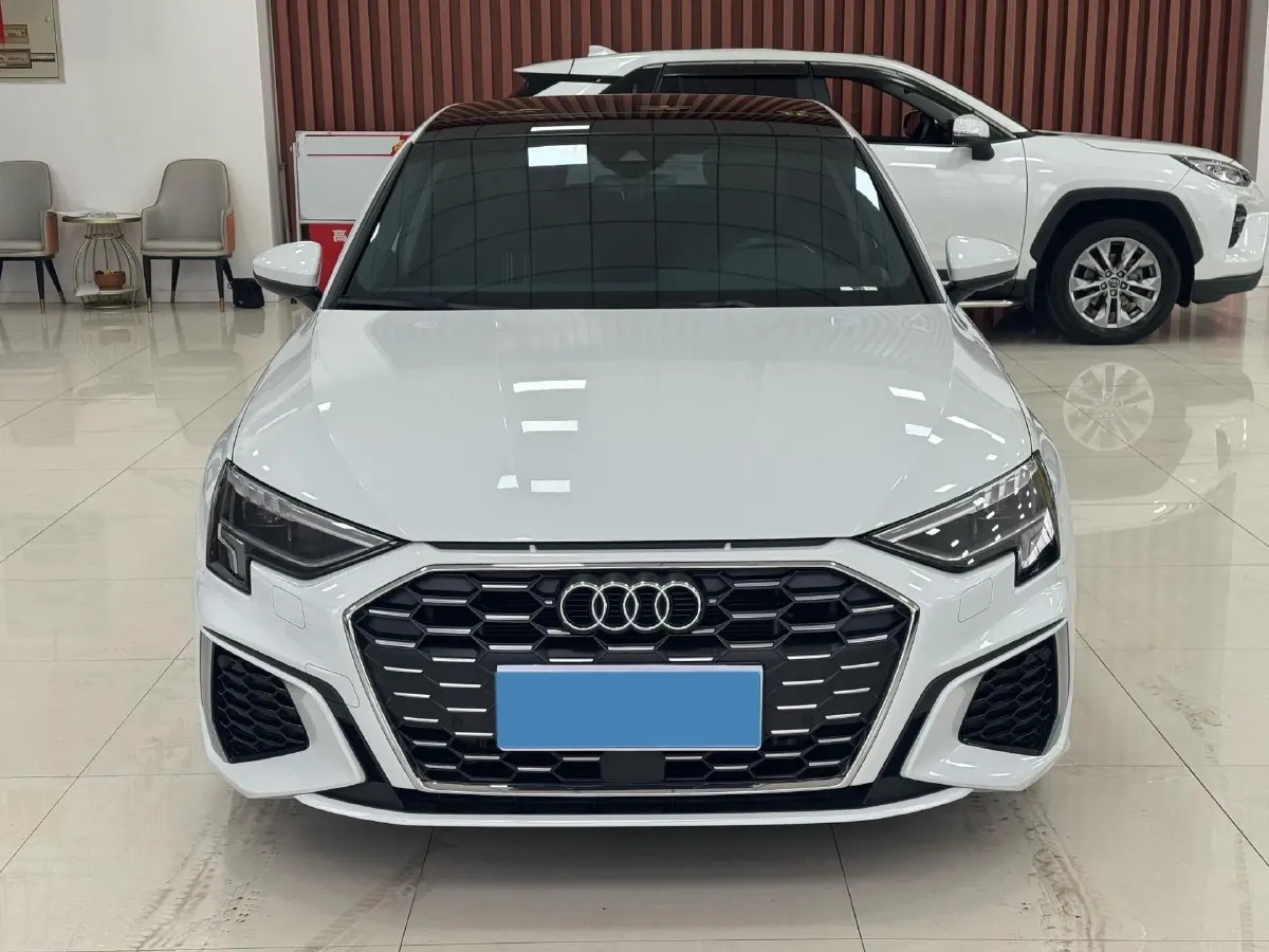 2024 Audi A3 1.4T 150HP L4 7DCT,autocango,china used car exporter,china ev exporter,chinese used car exporter,chinese used ev exporter