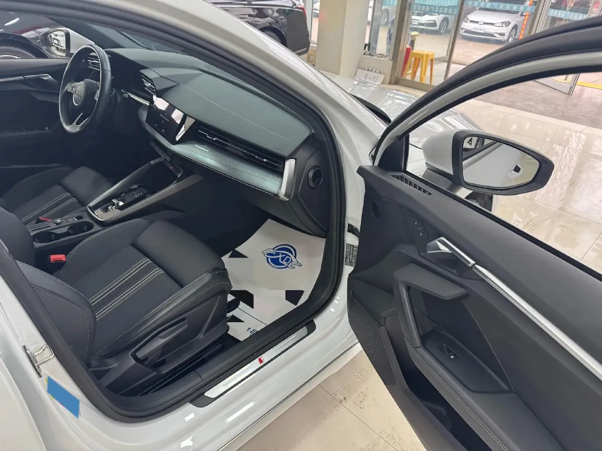 2024 Audi A3 1.4T 150HP L4 7DCT,autocango,china used car exporter,china ev exporter,chinese used car exporter,chinese used ev exporter