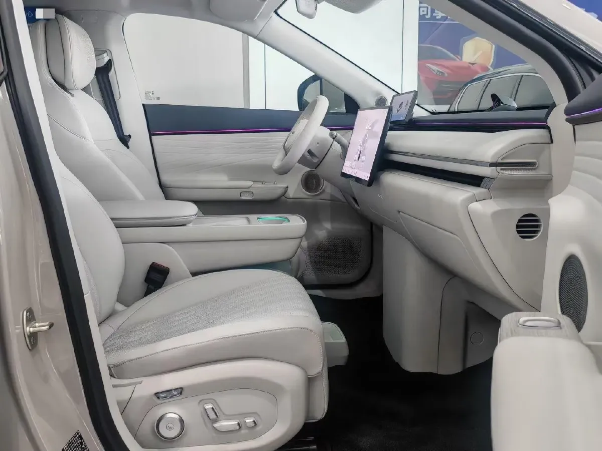 2025 Exceed Sterra ET REEV 156HP REEV,autocango,china used car exporter,china ev exporter,chinese used car exporter,chinese used ev exporter